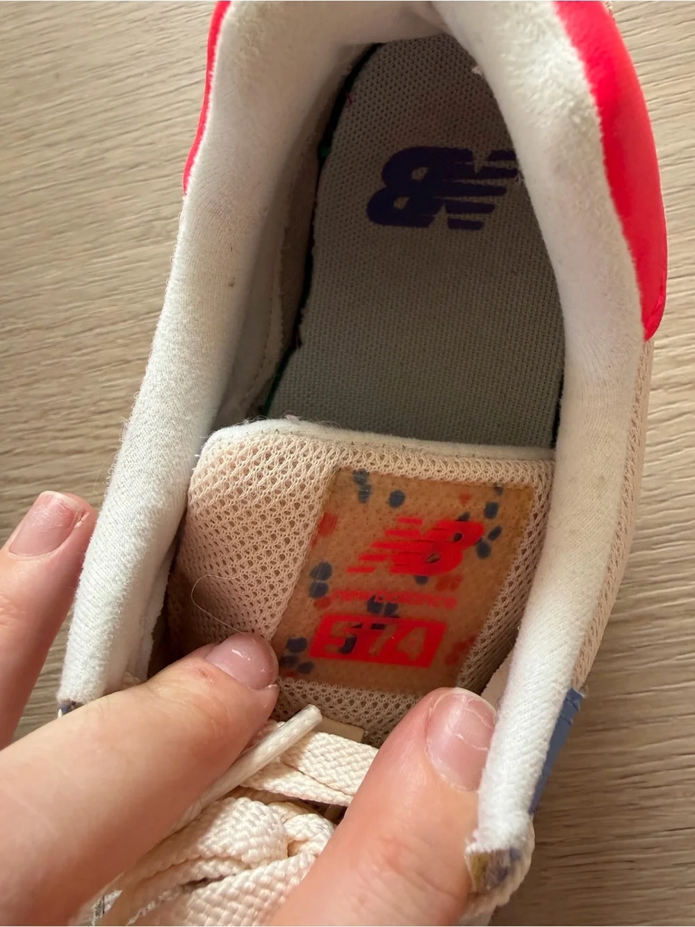 New Balance 574 Raw Silk Vivid Coral Sneakers Womens Size 6.5